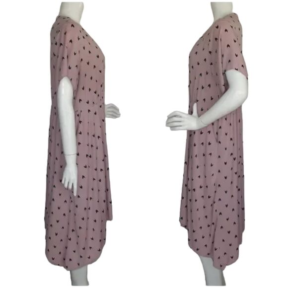 TORRID Dress, 3/3X, Pink Rayon, Black Chevrons, Button front, Asymmetrical hem - Picture 7 of 16